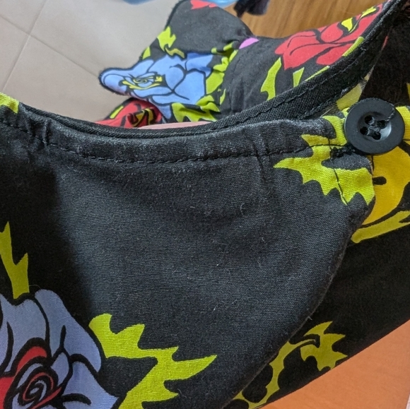 Nooworks Roses Ruffle Top Size M - Picture 4 of 4